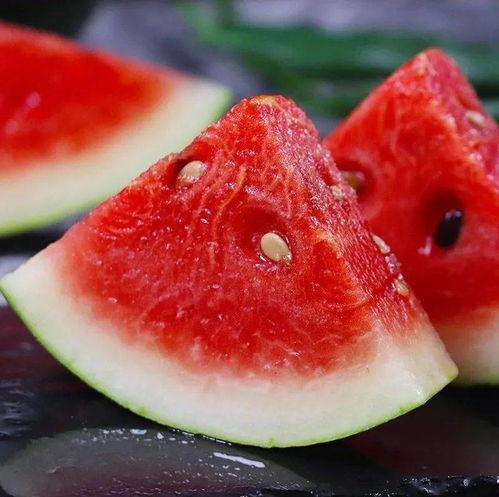 莆田主播吃瓜,揭秘网络热点背后的真相